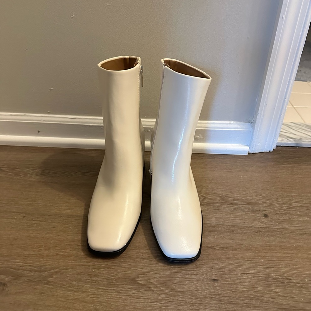 Modern Brand New Off White Normandy block heel Ankle Boots